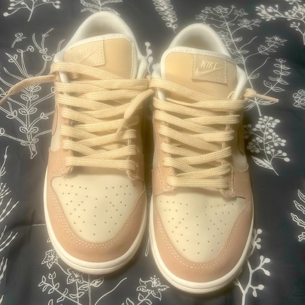 Nike dunks low sand drift sneakers size 8 women